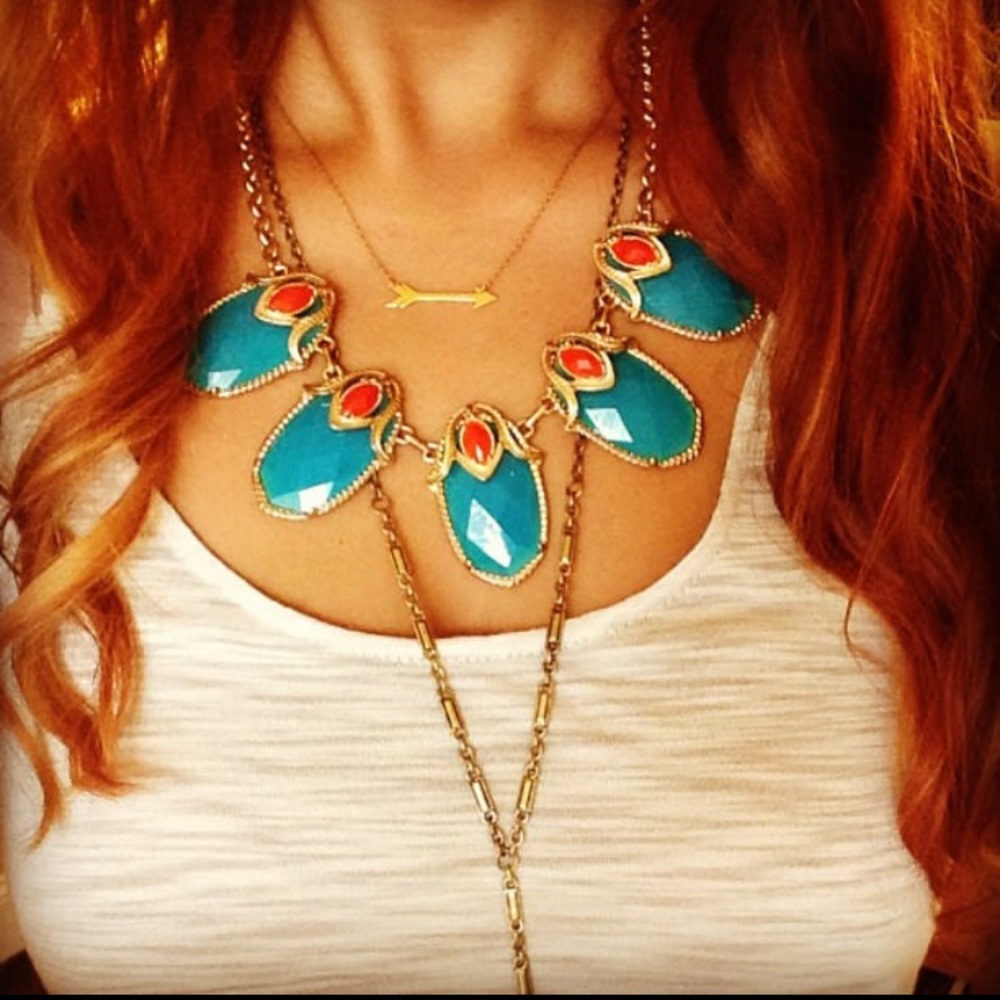 Statement necklace